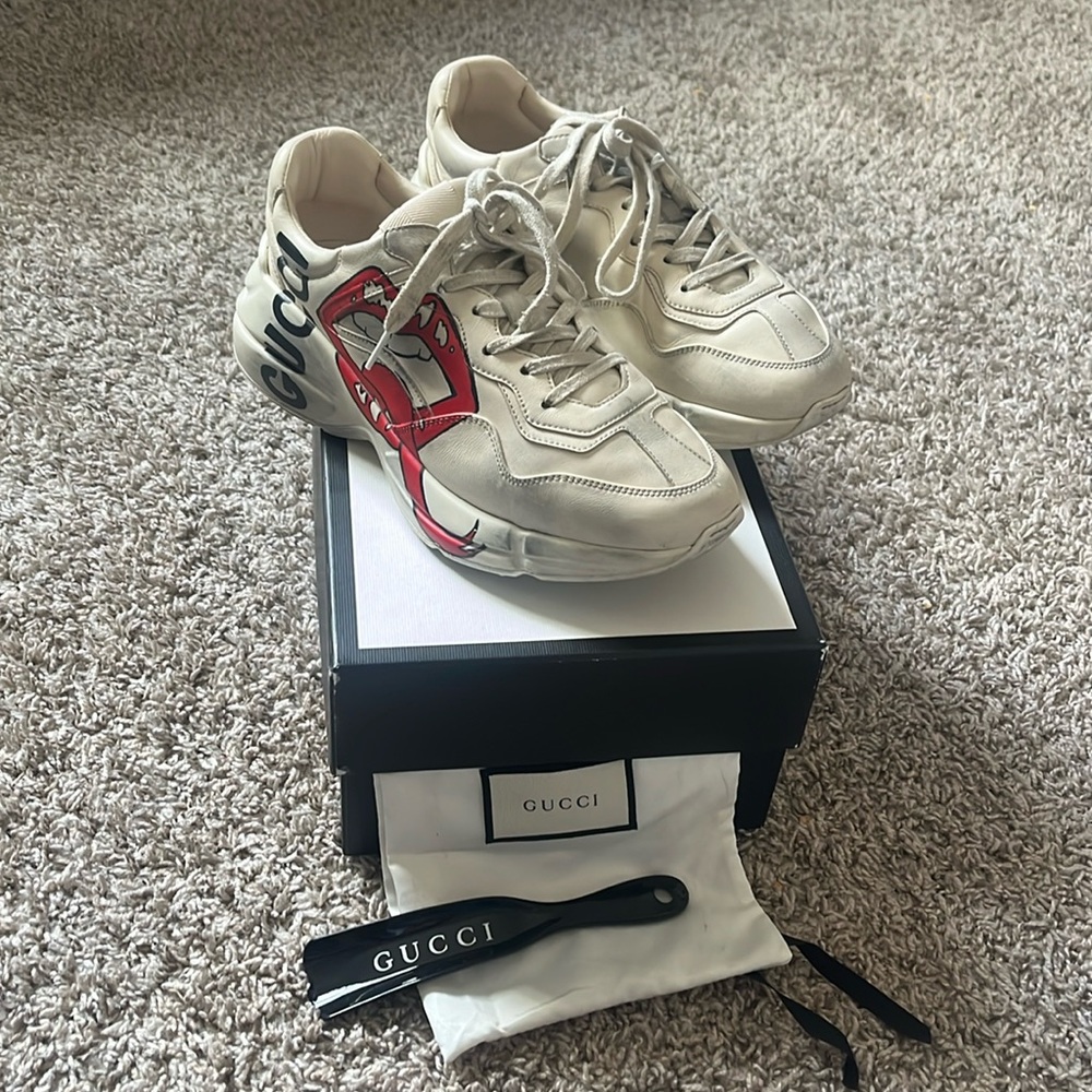 Gucci Sneakers Sz 40